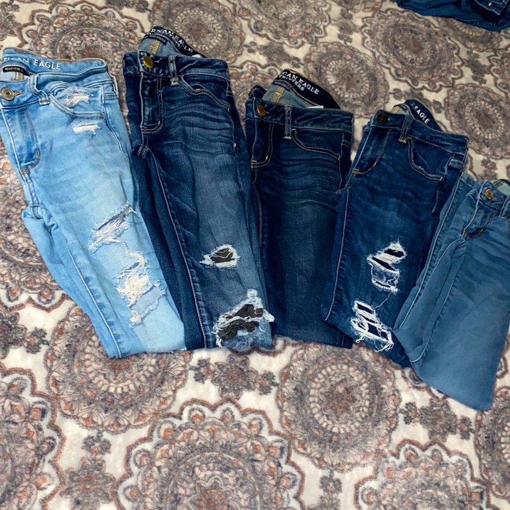 AE Bundle!! 5 pair of jeans!!